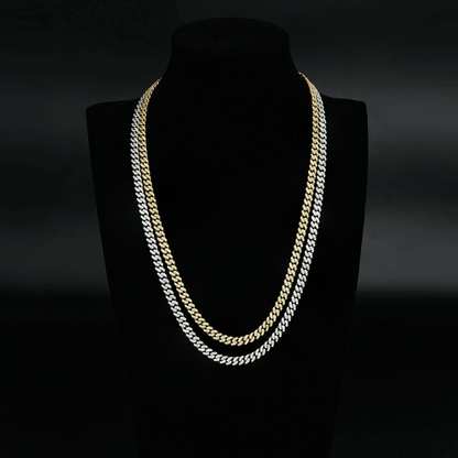 Elegant slim Cuban link necklace with sparkling Moissanite gemstones, crafted from sterling silver 925.